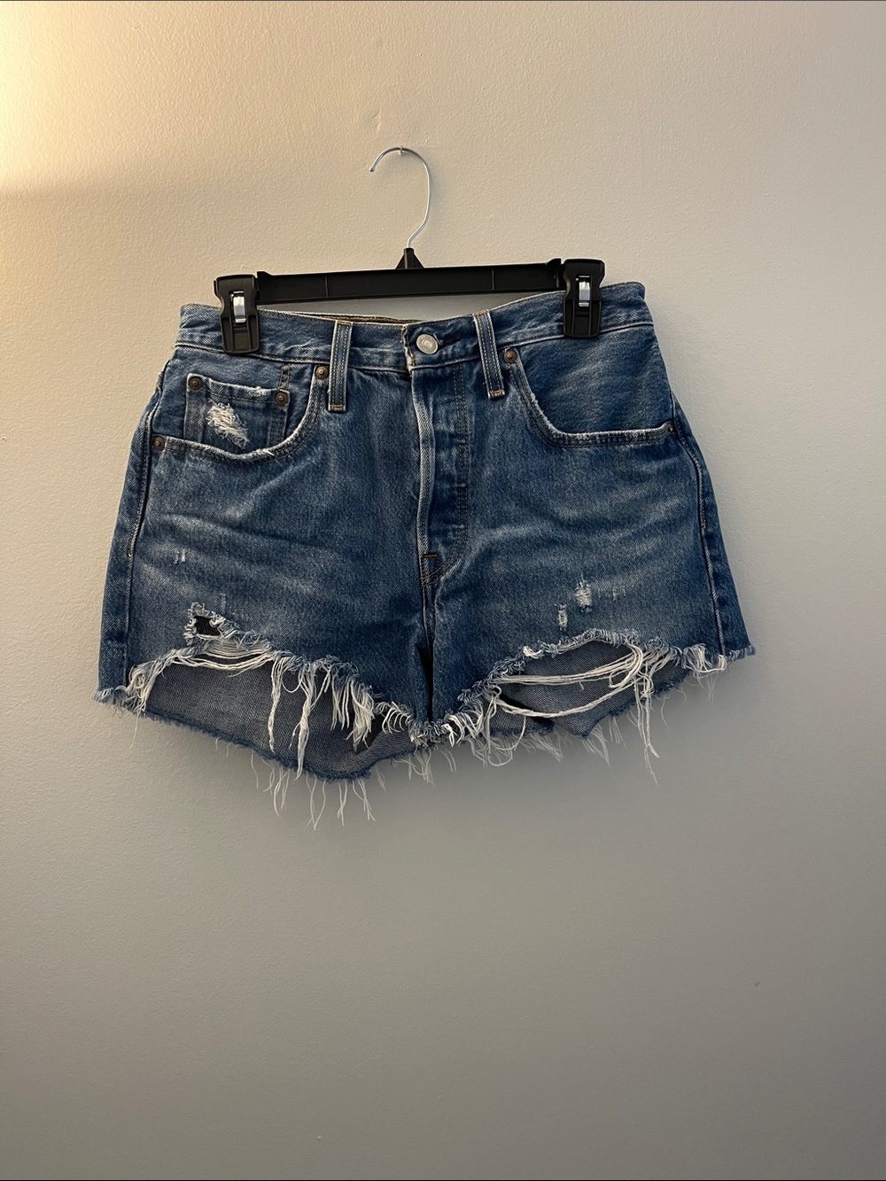 501 Levi's Distressed Frayed Hem Denim Shorts - Blue